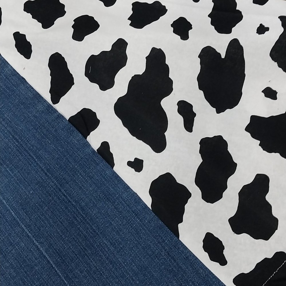 2890 Size 14P Levi's 515 Black and White Cow Print Upcycled Bell-Bottoms - Picture 2 of 6